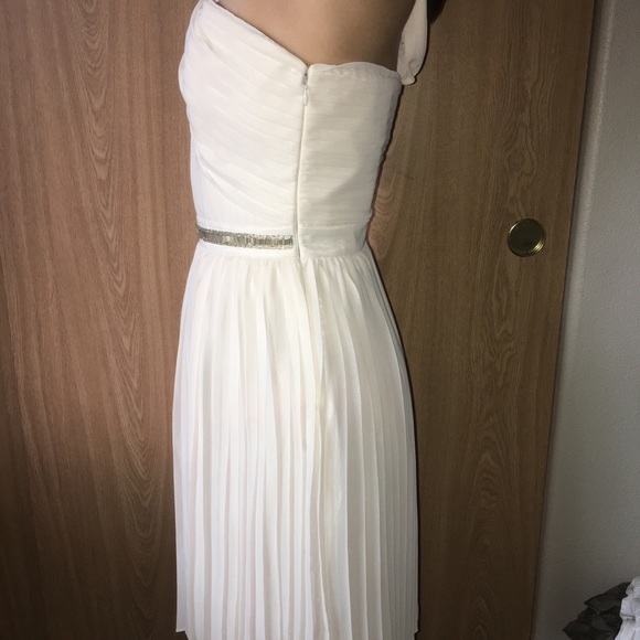 Laundry by Design cream pleated cocktail dress - Picture 4 of 8